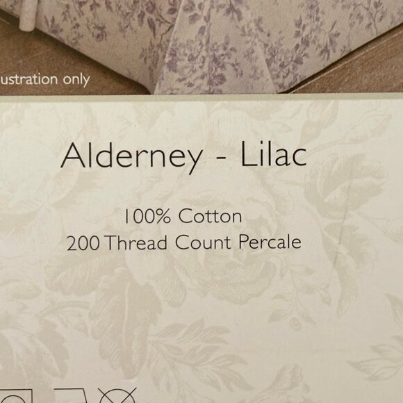 Cabbages & Roses KING Size Sheet Set Alderney-Lilac Crisp Cotton Percale - Picture 5 of 6